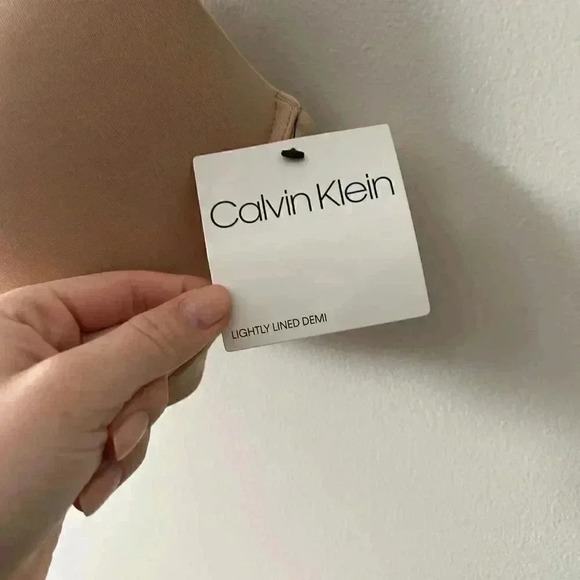 NWT Calvin Klein Lightly  Lined Demi 36DD - Picture 3 of 4